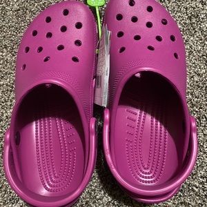 CROCS